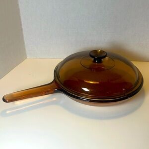Vision Corning Ware Amber France Waffle Bottom 10.5” Skillet with Lid